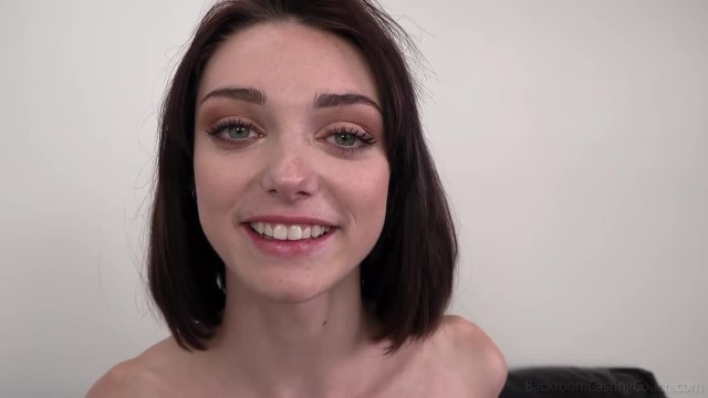 Она готова пожертвовать попой на кастинге