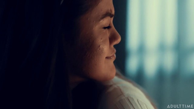 Страстный и порочный секс двух азиаток лесбиянок